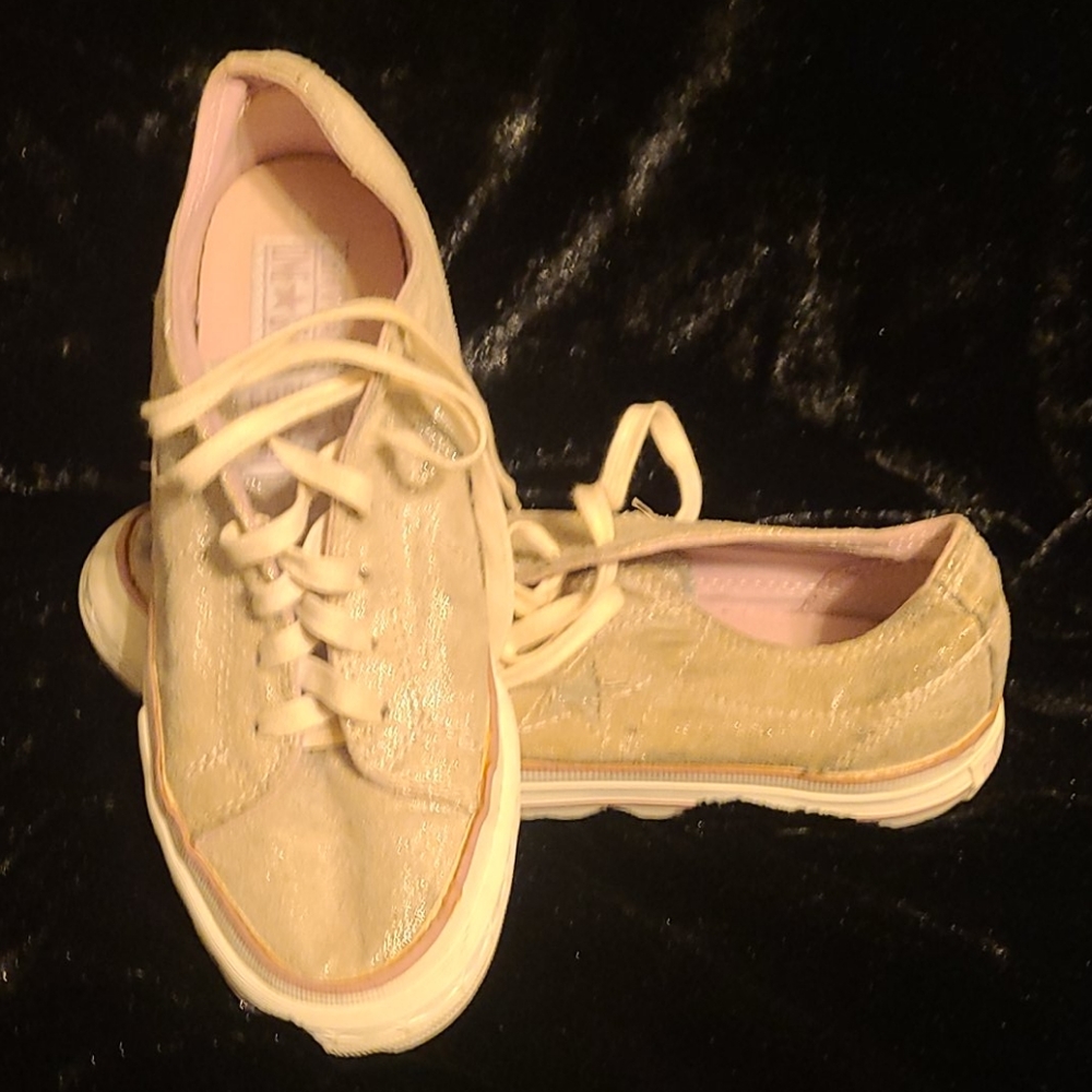 Converse one star shoes